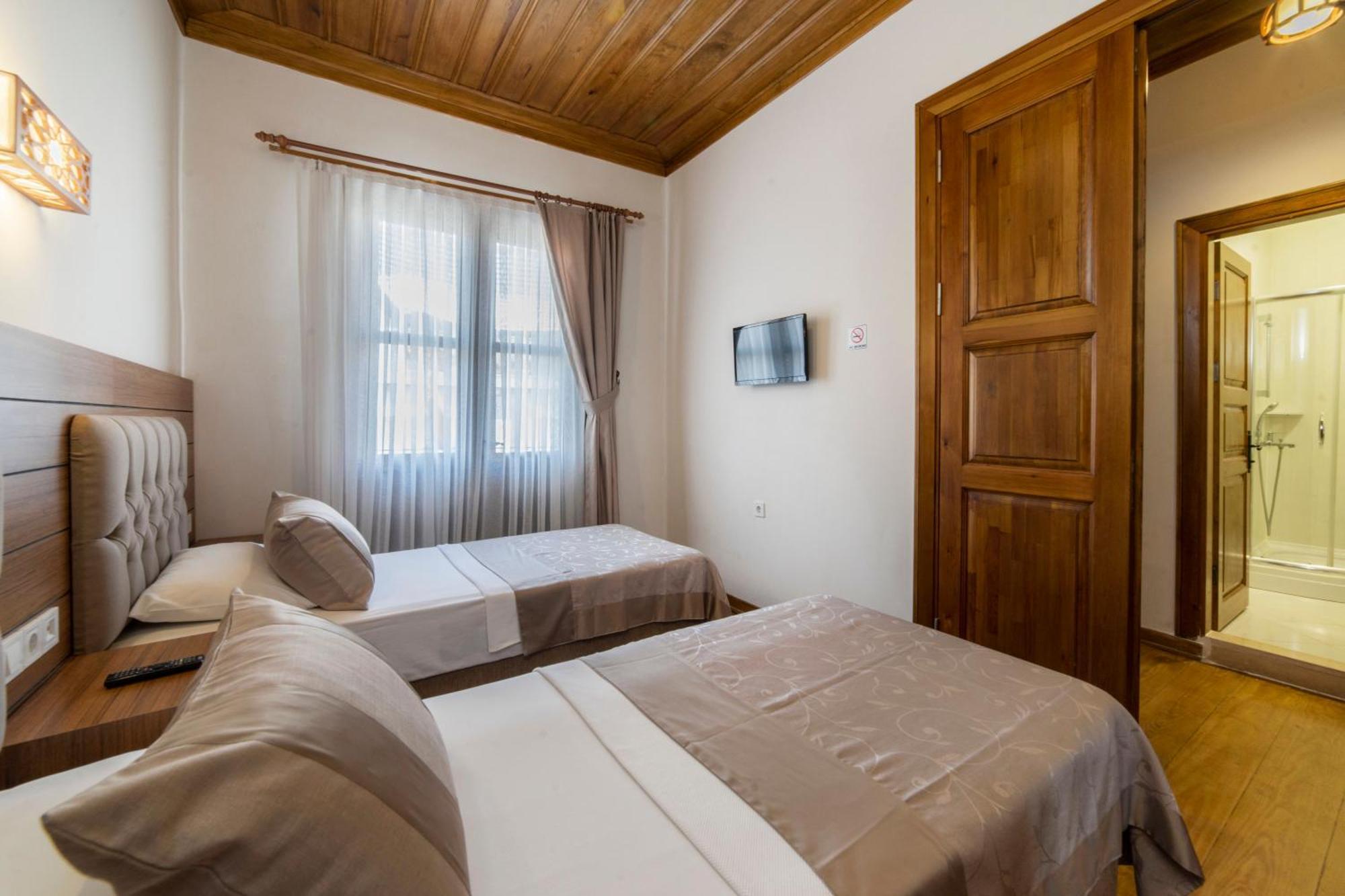 Armistis Hotel Муданья Экстерьер фото